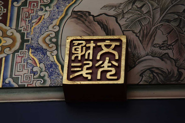 門印/抱鼓石-門當戶對-抱鼓石可分為螺蚌和如意兩種形