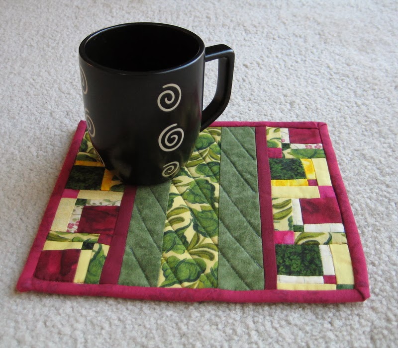Crafts, Cavies and Cooking QuiltAsYouGo Mug Rug