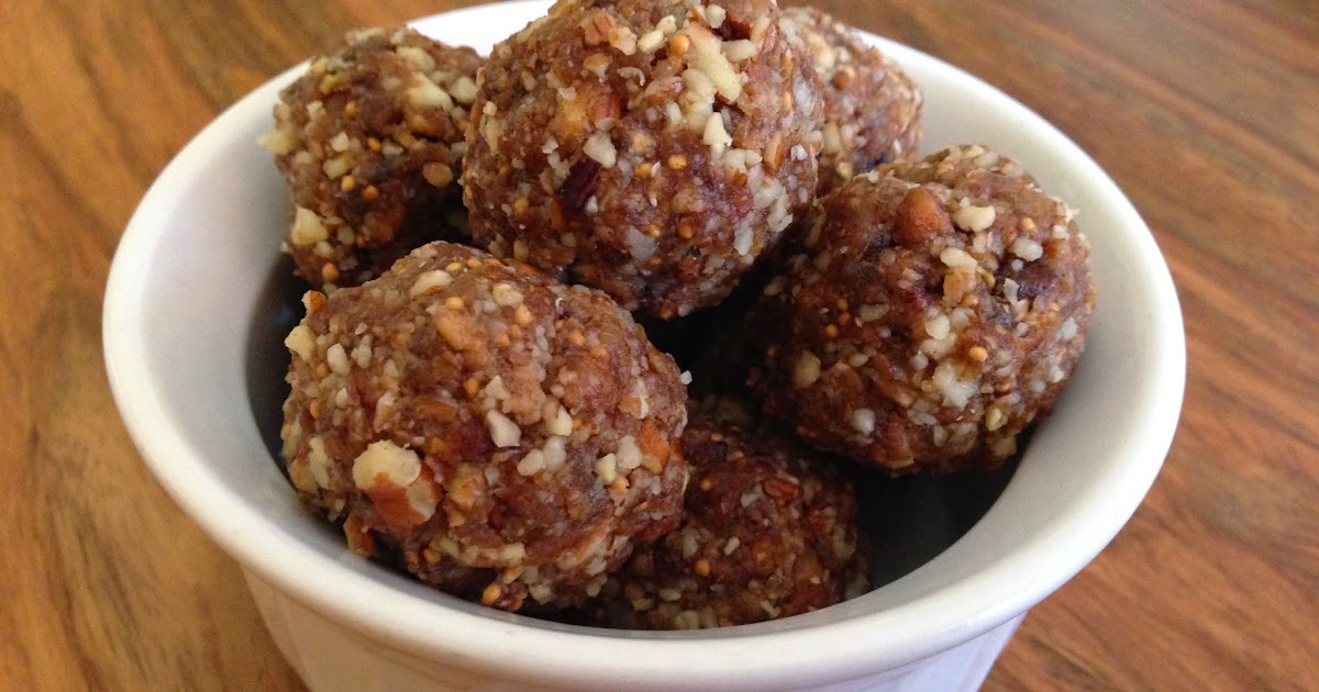 Quick'n'Healthy BananaBread Style Energy Balls