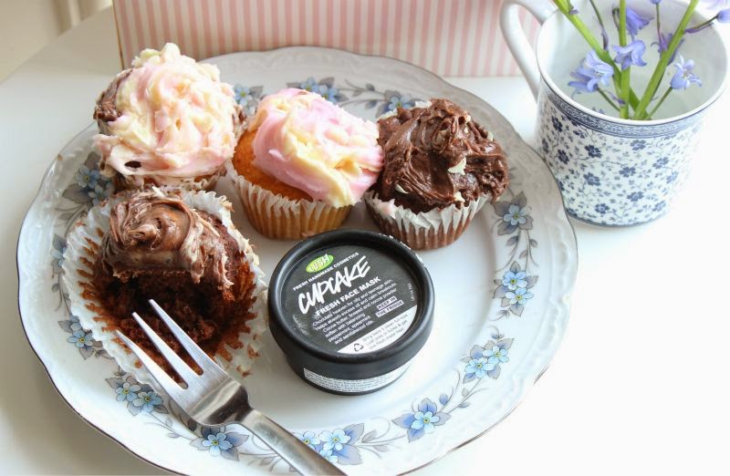 Lush Cupcake Fresh Face Mask Review The Sunday Girl