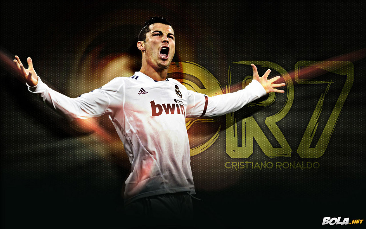 http://2.bp.blogspot.com/-5AwpGC025uU/TiU8ulvgunI/AAAAAAAAAB0/elu03bicb1k/s1600/Cristiano_Ronaldo-2011_wallpaper.jpg.2127207620.jpg