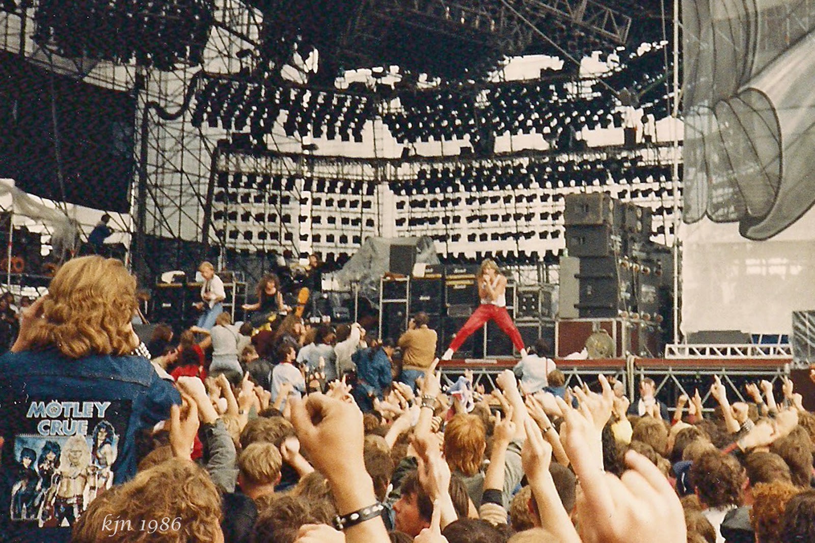 The Outskirts Of Suburbia Monsters Of Rock 1986