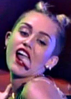 trasero-lengua-animados-miley-cyrus