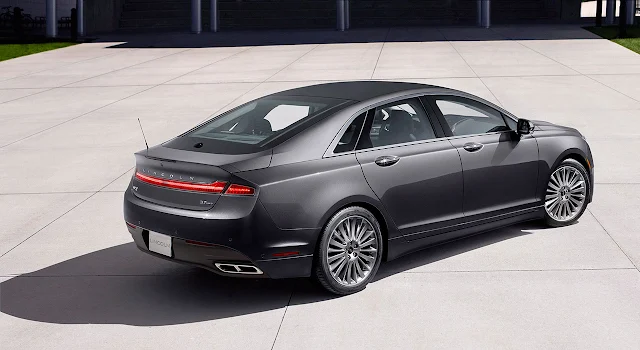 Lincoln MKZ 2013 back side