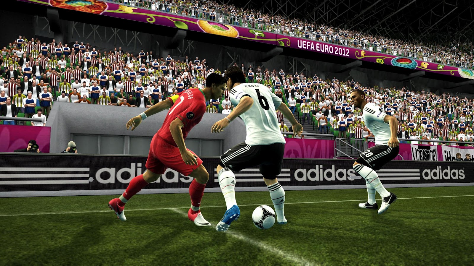 PES 2012 PESEdit.com 2012 Patch 3.4 + EURO 2012 Patch Add-on 1.0 + 1.1 +  1.2 ~