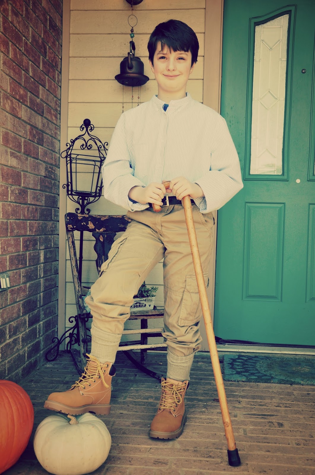 Waltzing Matilda Last minute boy's saint costume...