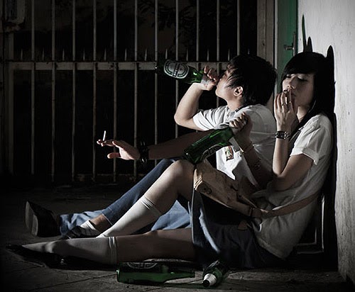 Latihan Harianku Catatan Sosiologi "Perilaku Menyimpang"