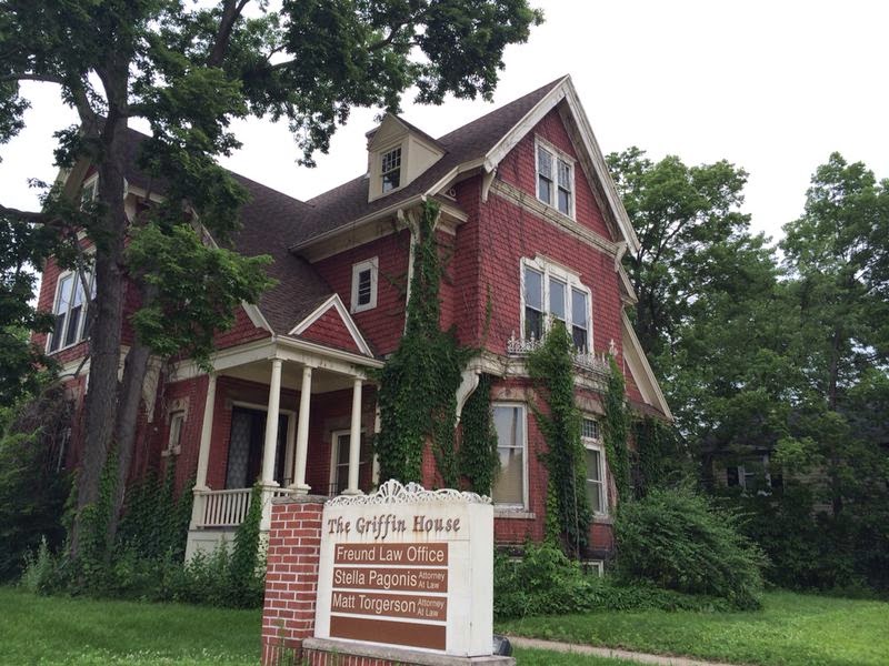 Explore Eau Claire (Walk Bike Bus) Walking through the History of