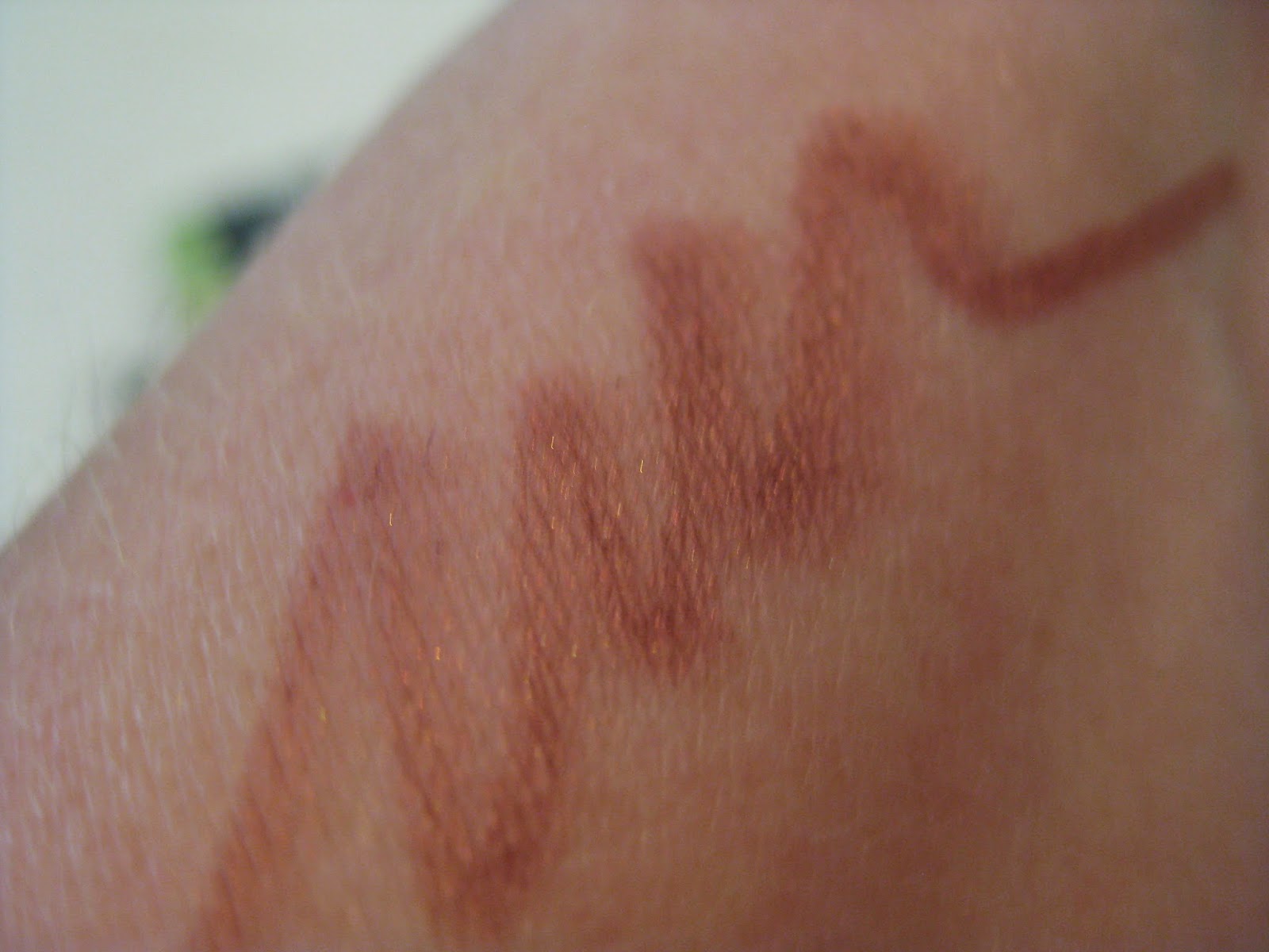 Chanel Precision Lip Definer "05 Mordore Nude"