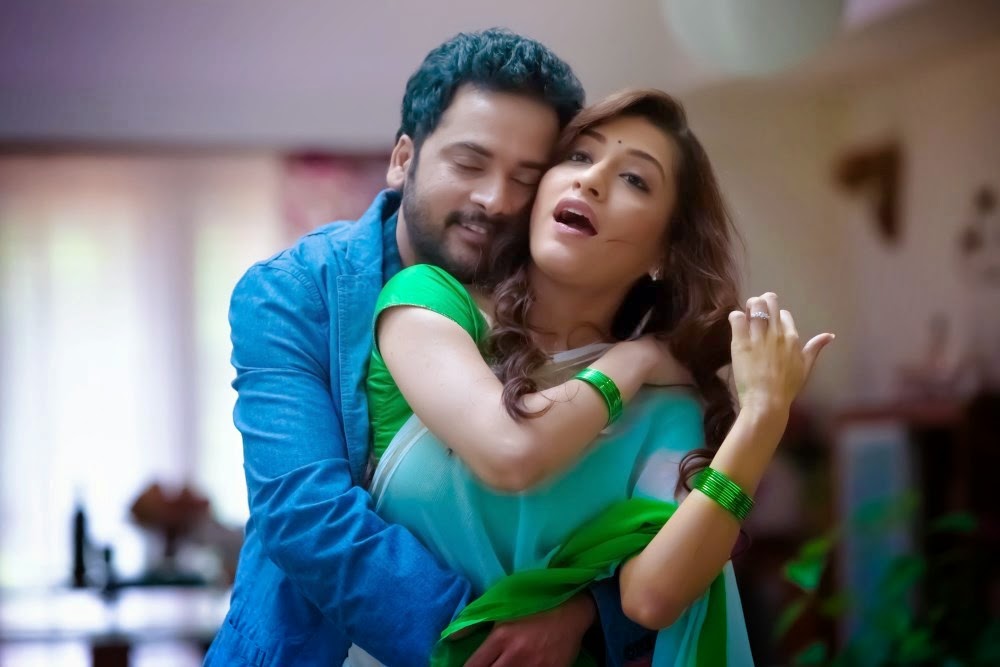 sizzling southern stars: Hot bed romance scene from Boochamma Boochodu
