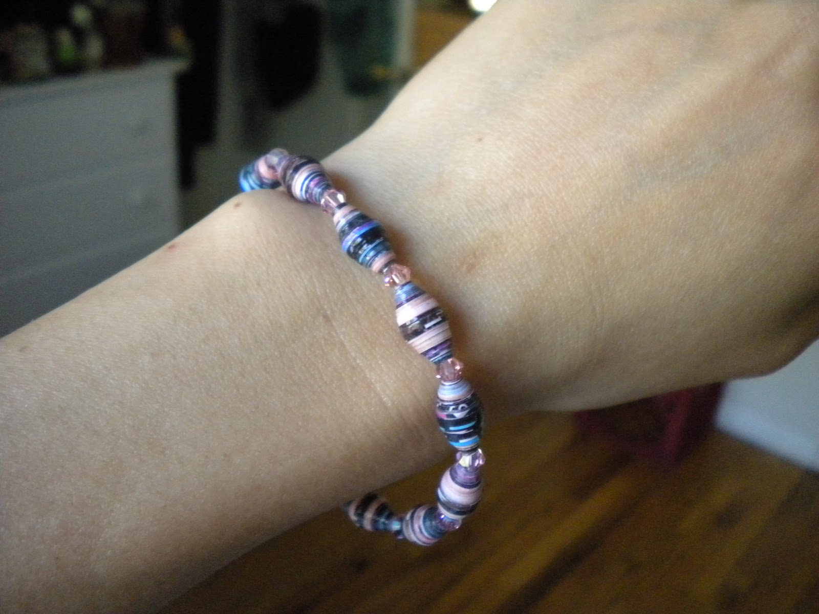 Crafter's Delights Tutorial How to Make Recycled Paper Beads