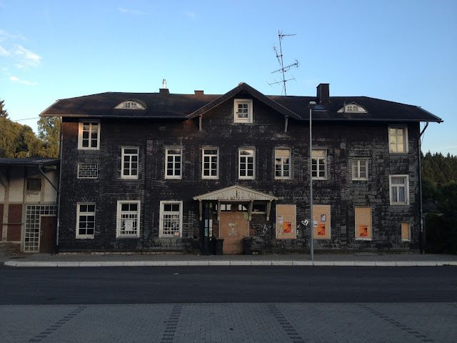 Ein Fahrbier in New York... Bahnhof Blankenheim (Wald)