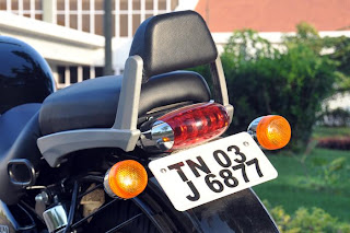 Royal Enfield Thunderbird 500 tail light