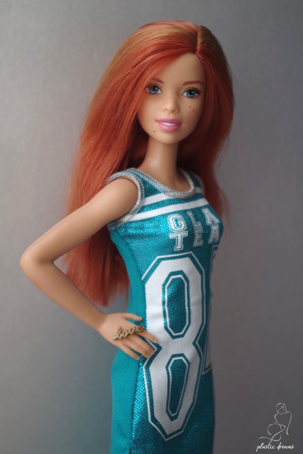 Plastic Dreams Dolls :: Barbie et miniatures: Fashionistas Barbie