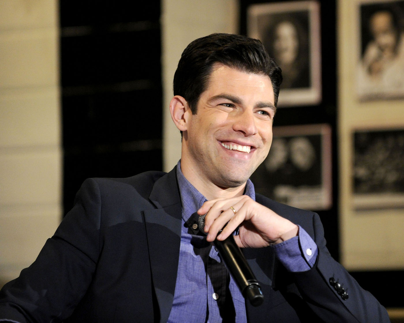 Hollywood Celebrities: Max Greenfield Photos