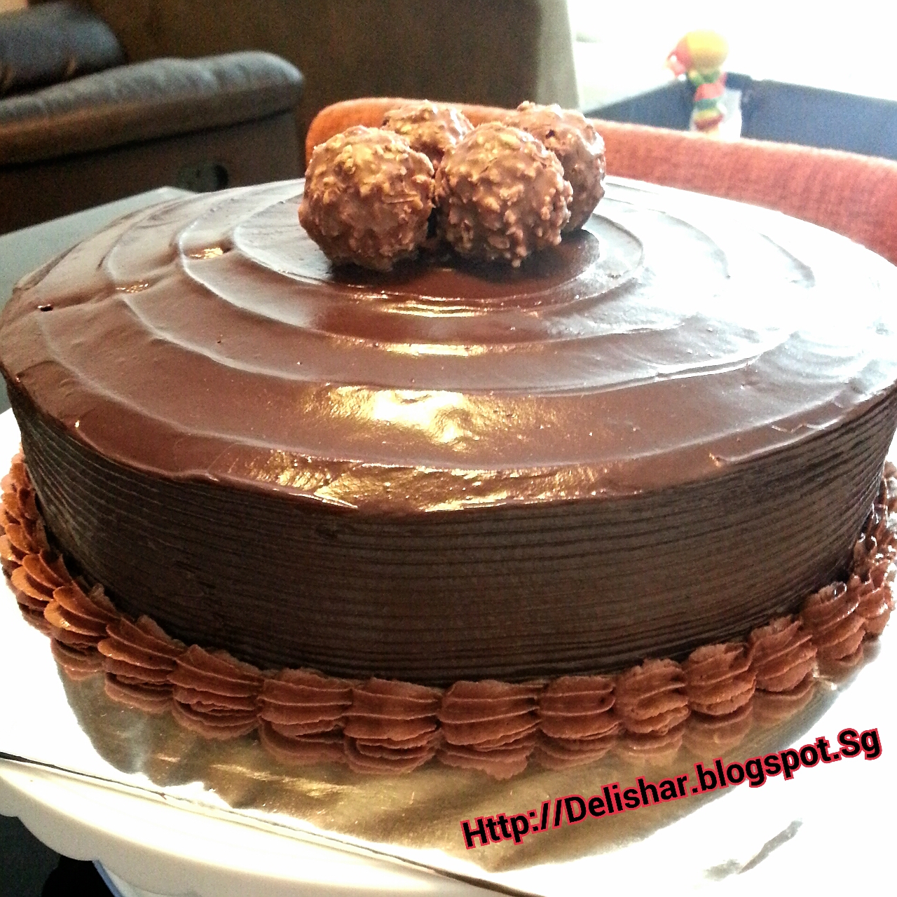 Chocolate Fudge Cake with Chocolate Ganache Frosting and Filling