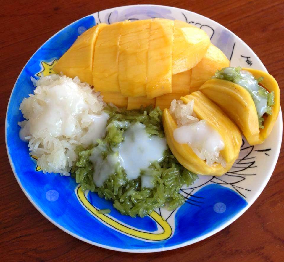 Cambodian Delicious Sticky Rice with Fruit Khmer Delicious Dessert Top Politicians