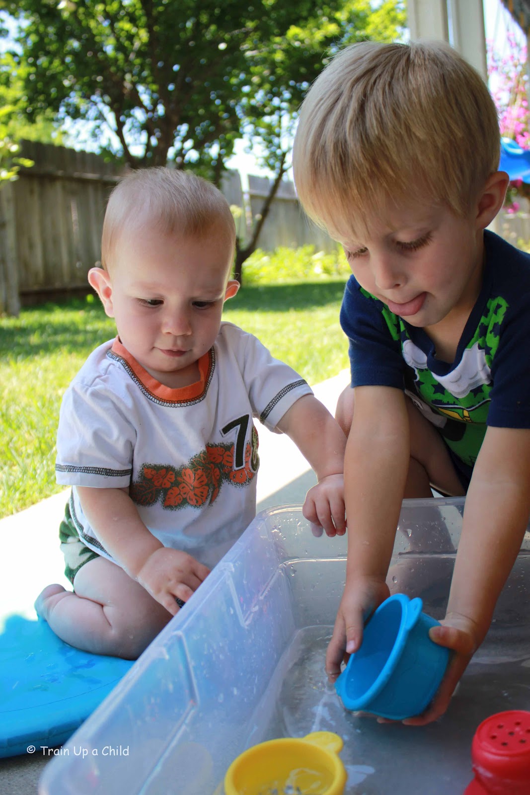 Water Play Sensory Bin for Babies Learn Play Imagine