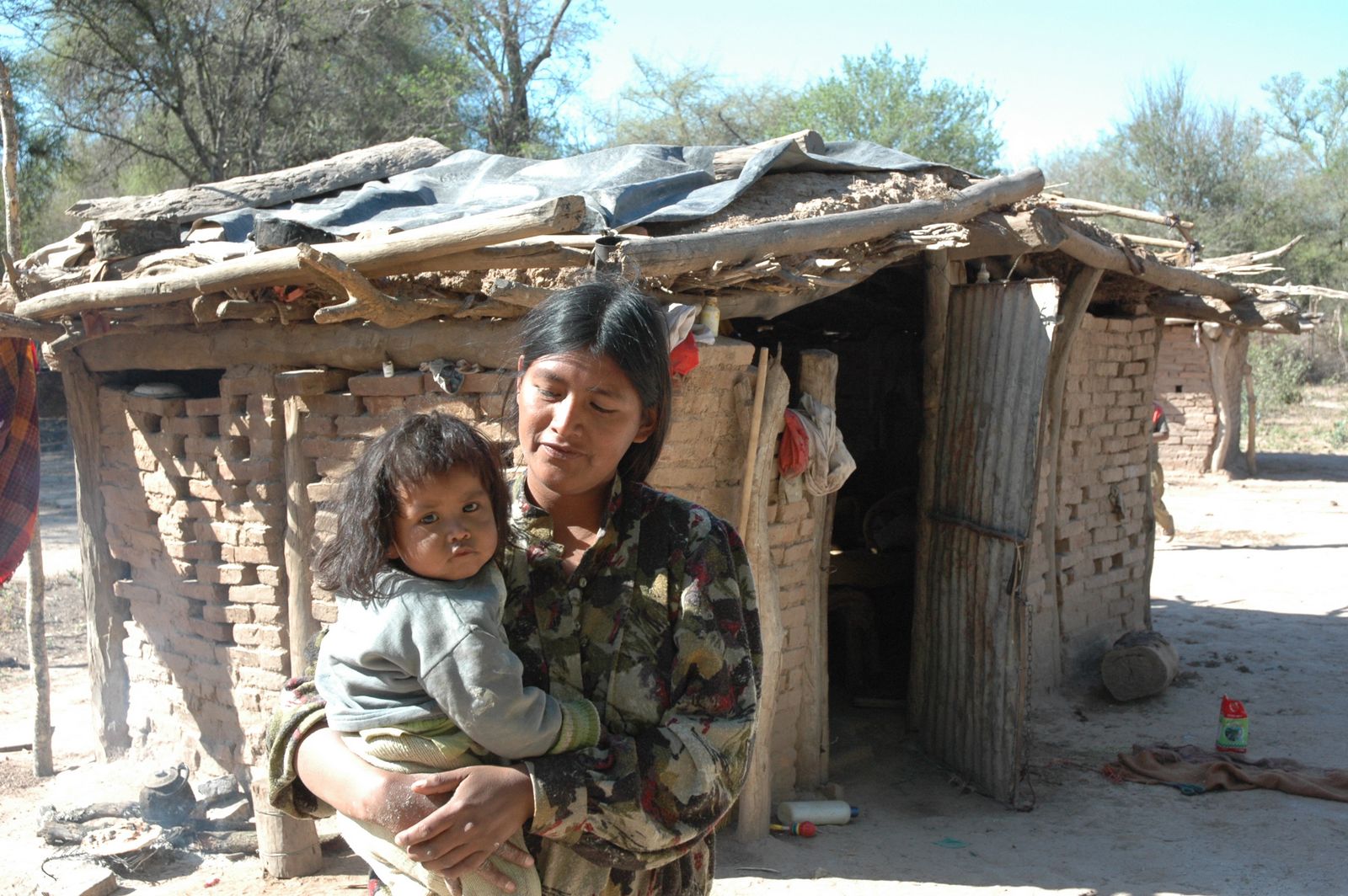 WICHÍ DEL CHACO VIVIENDAS sin terminar para familias wichí del