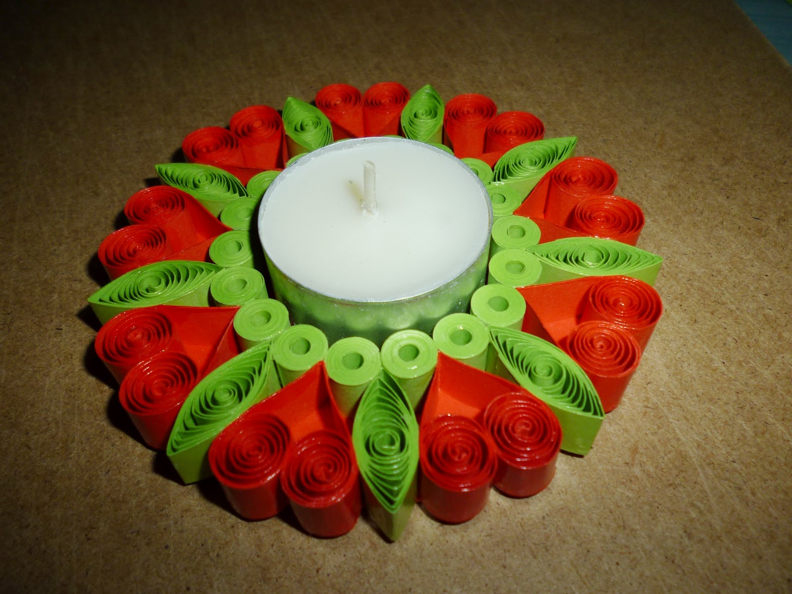 Papírvilág quilling gyertyatartó / quilled candle holder