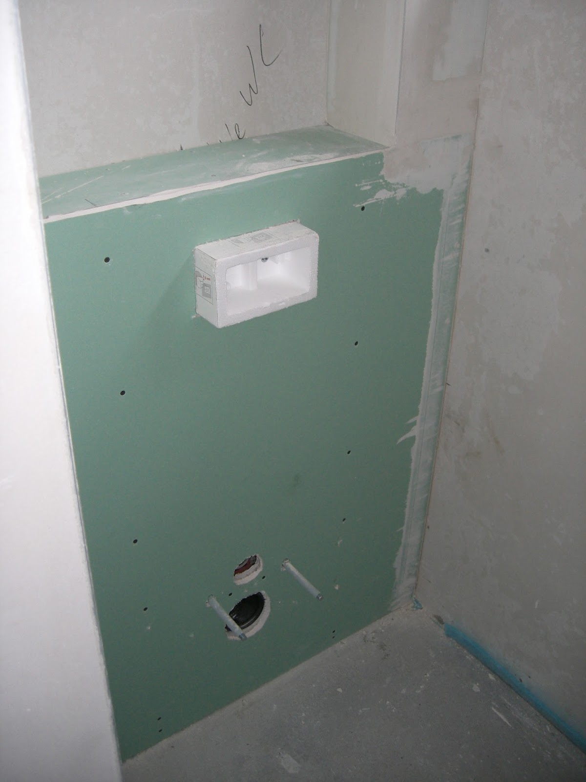 Baubericht Dachstrift: Balkon & Trockenbau im Bad