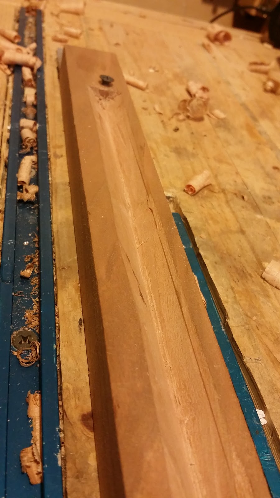 Hickory Golf Shaft (or Making a Tapered Dowel)