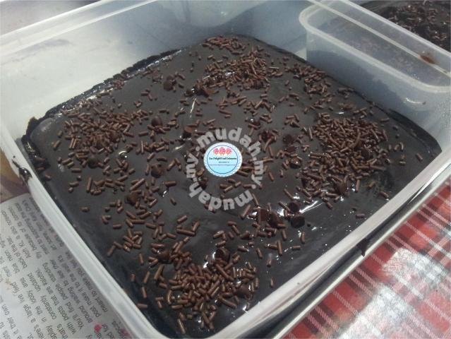 ~MOIST CAKE 1 KG ~