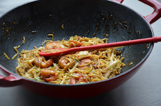 Gebakken noodels met scampi (Yakisoba)