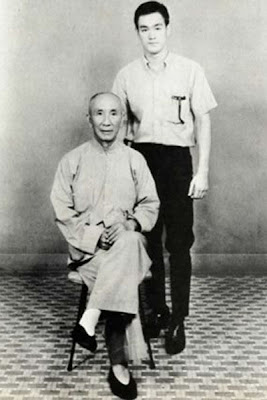 bruce lee with his teacher