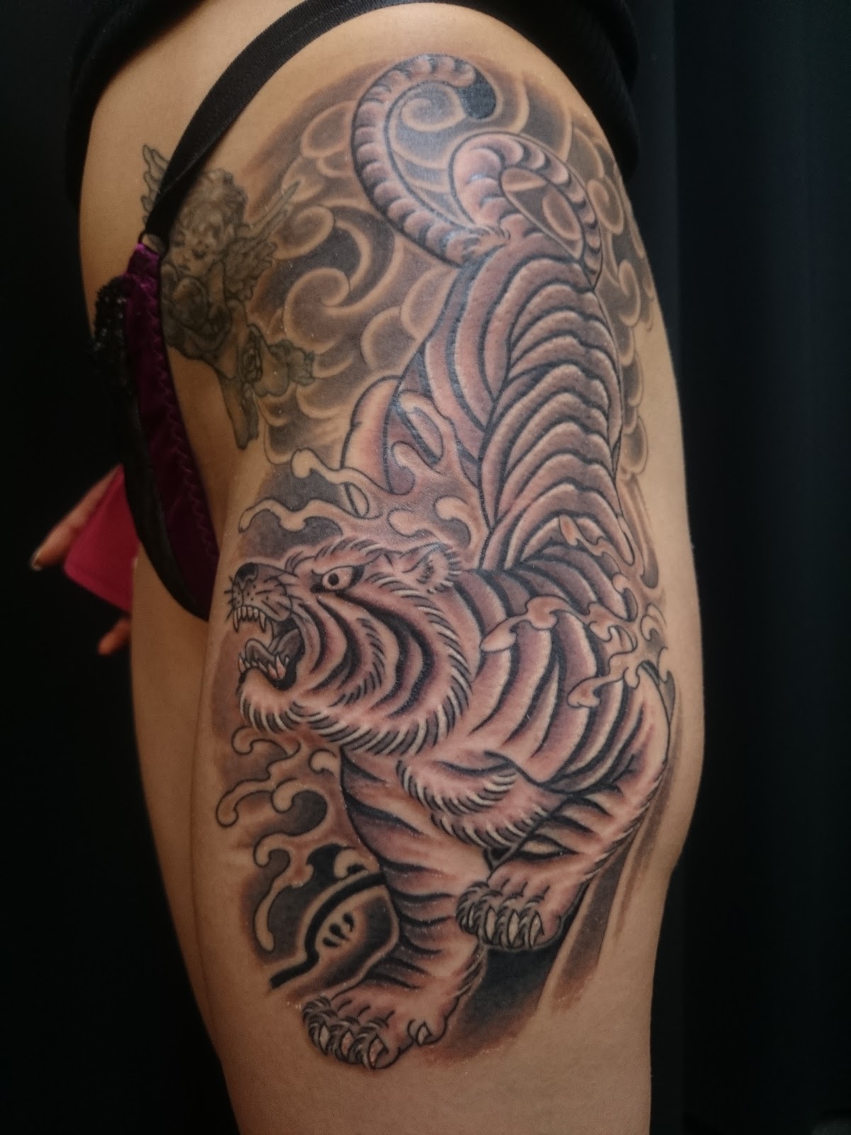 和彫り 東京 日暮里 刺青師 彫なを Horinao 虎