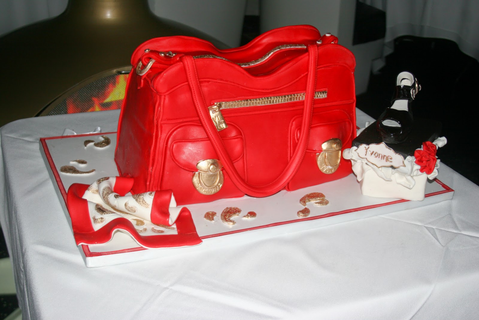 birthday cake forms a beautiful bag