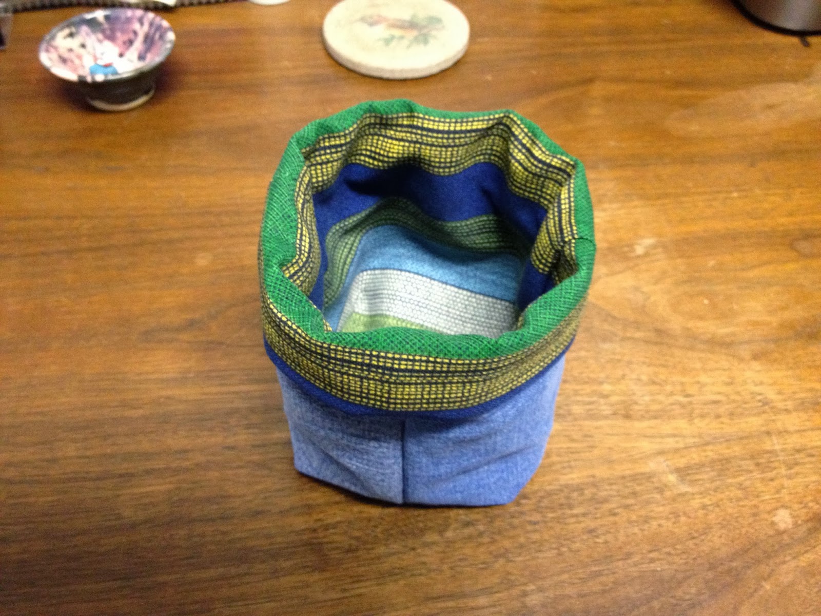 Tammy's Craft Emporium Denim fabric basket So much fun!