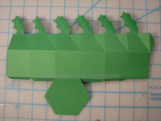 Twist Top Holly Box Tutorial