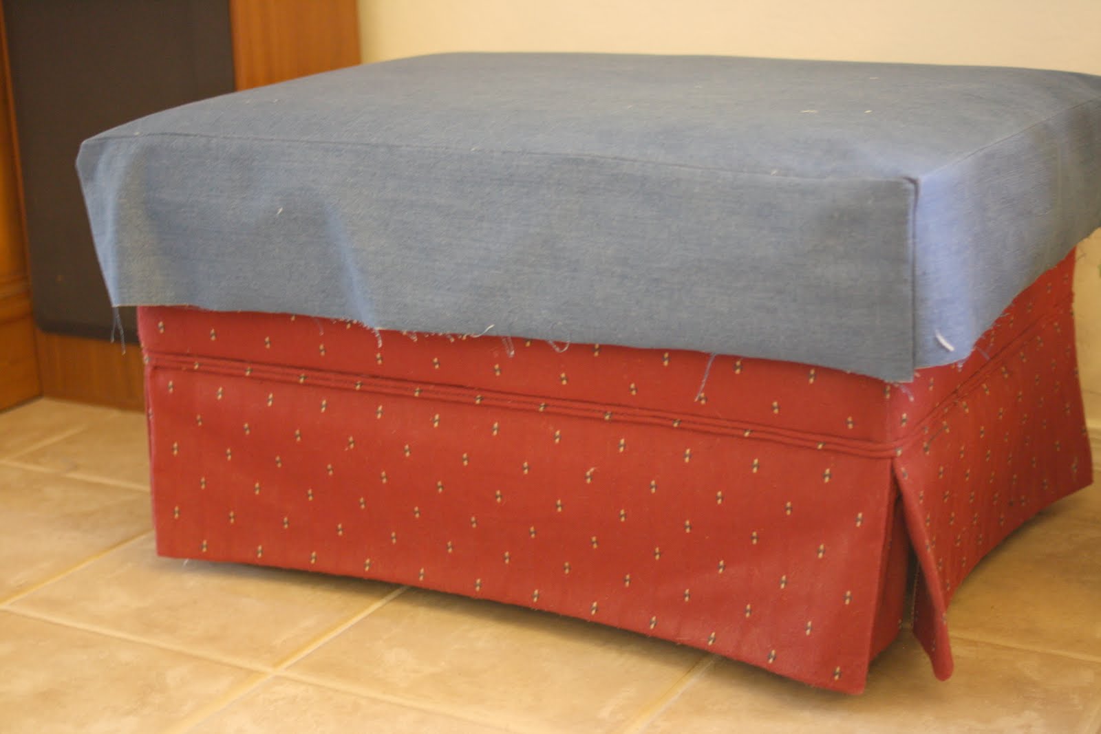 Rose How To Make a Slip Cover For An Ottoman...