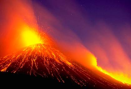 LOS POLVOS DEL REY - Página 2 Volcanes+en+riesgo+la+vision+real+del+mundo