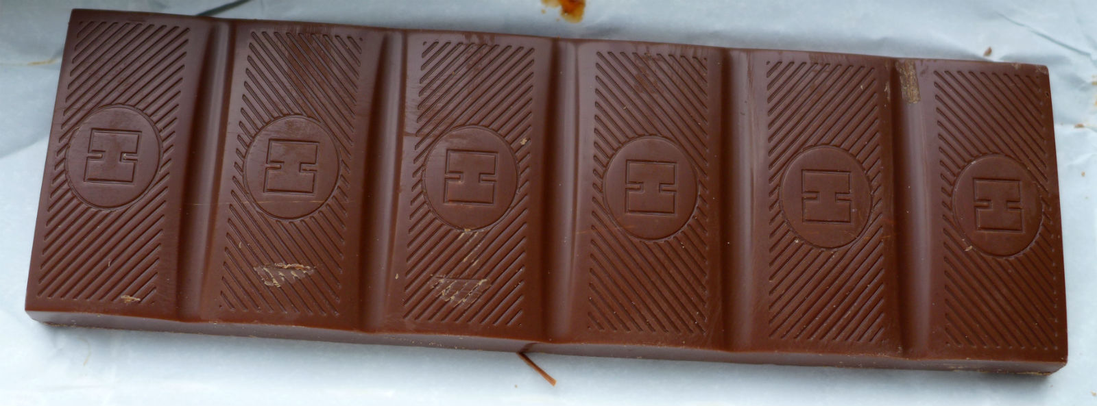 Creamy Steaks Hammond's Candy Corn Chocolate Bar