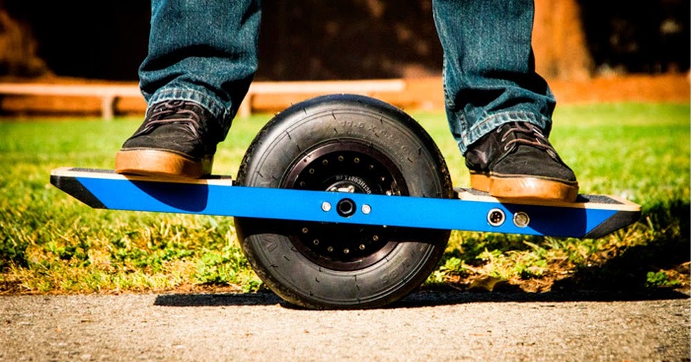 Sustentabilidade Conheça o skate elétrico de uma roda só que vai revolucionar a experiência dos