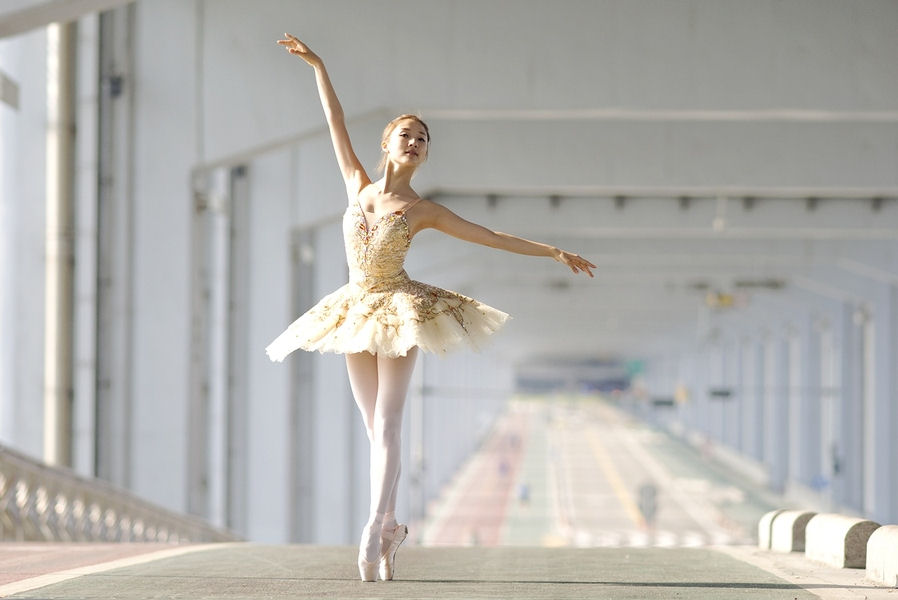 En puntas y a volar - Página 10 Chica-del-ballet-bailarina-danza-----%3Ca%20href=