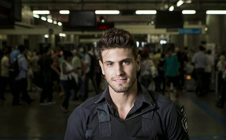 El chico guapo del Jueves: Guilherme Leão