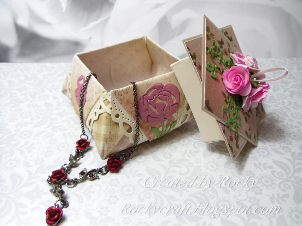 Rocky's Crafting Blog Couture Creations Vintage Gift Box