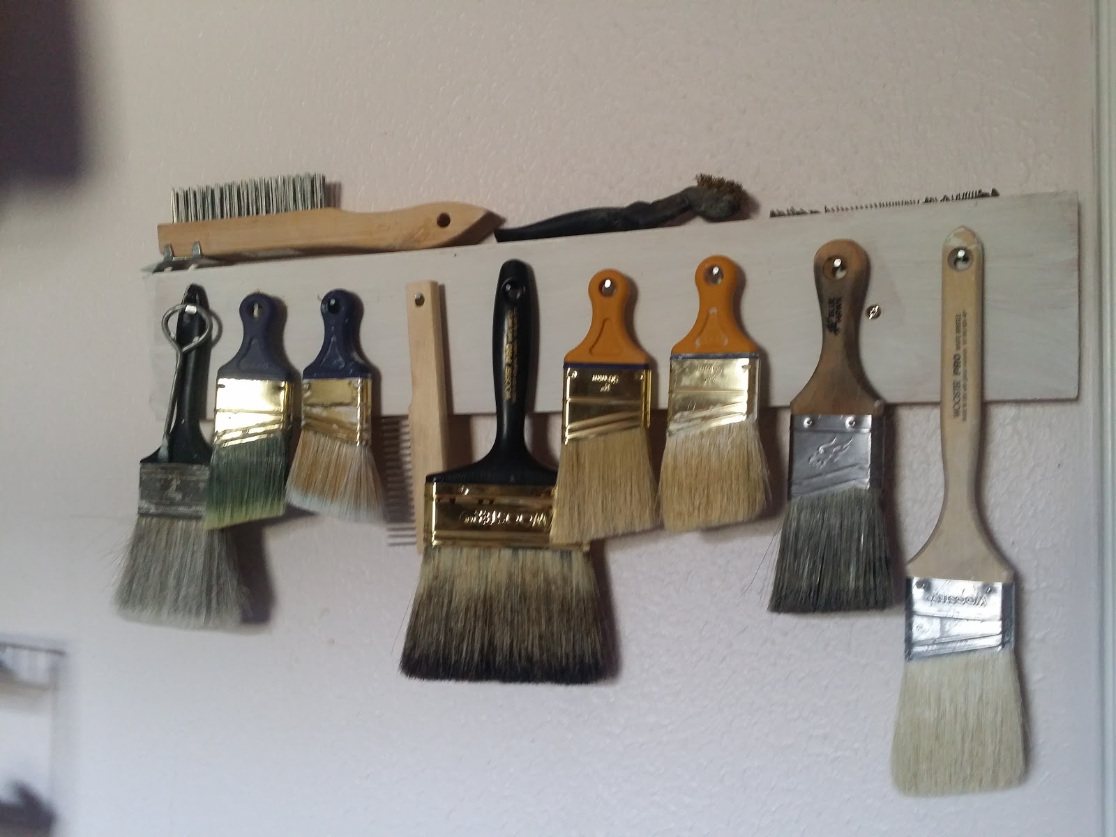 DIY Paintbrush Holder