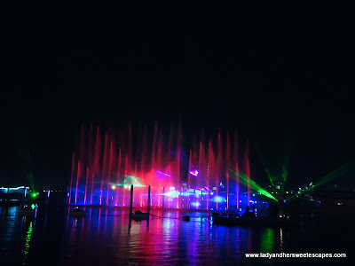 Dubai Festival City Light Water