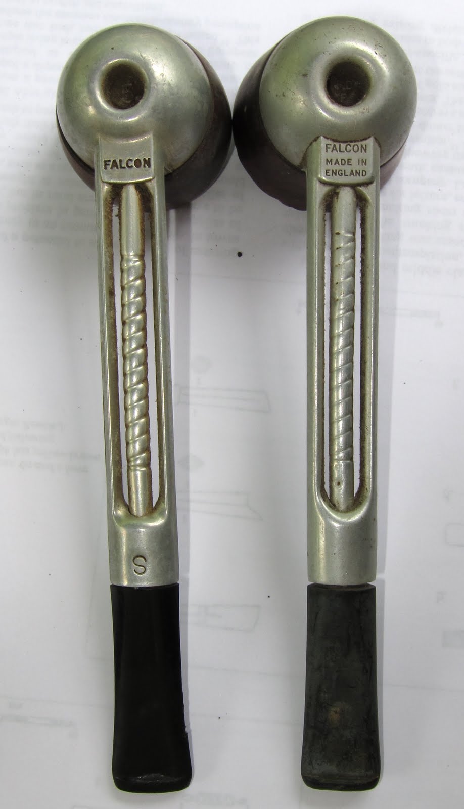 Tobacco Pipe Stuff Polish a Falcon tobacco pipe stem