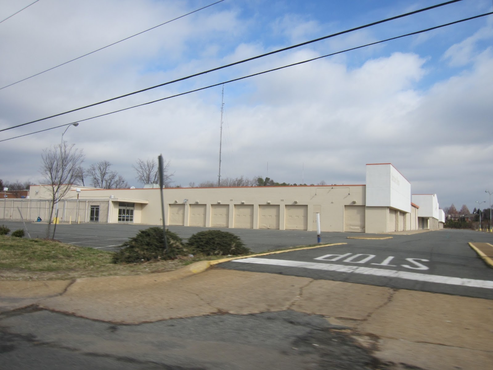 Super Kmart Blog! Richmond VA Broad Glenside Big Kmart [RIP]