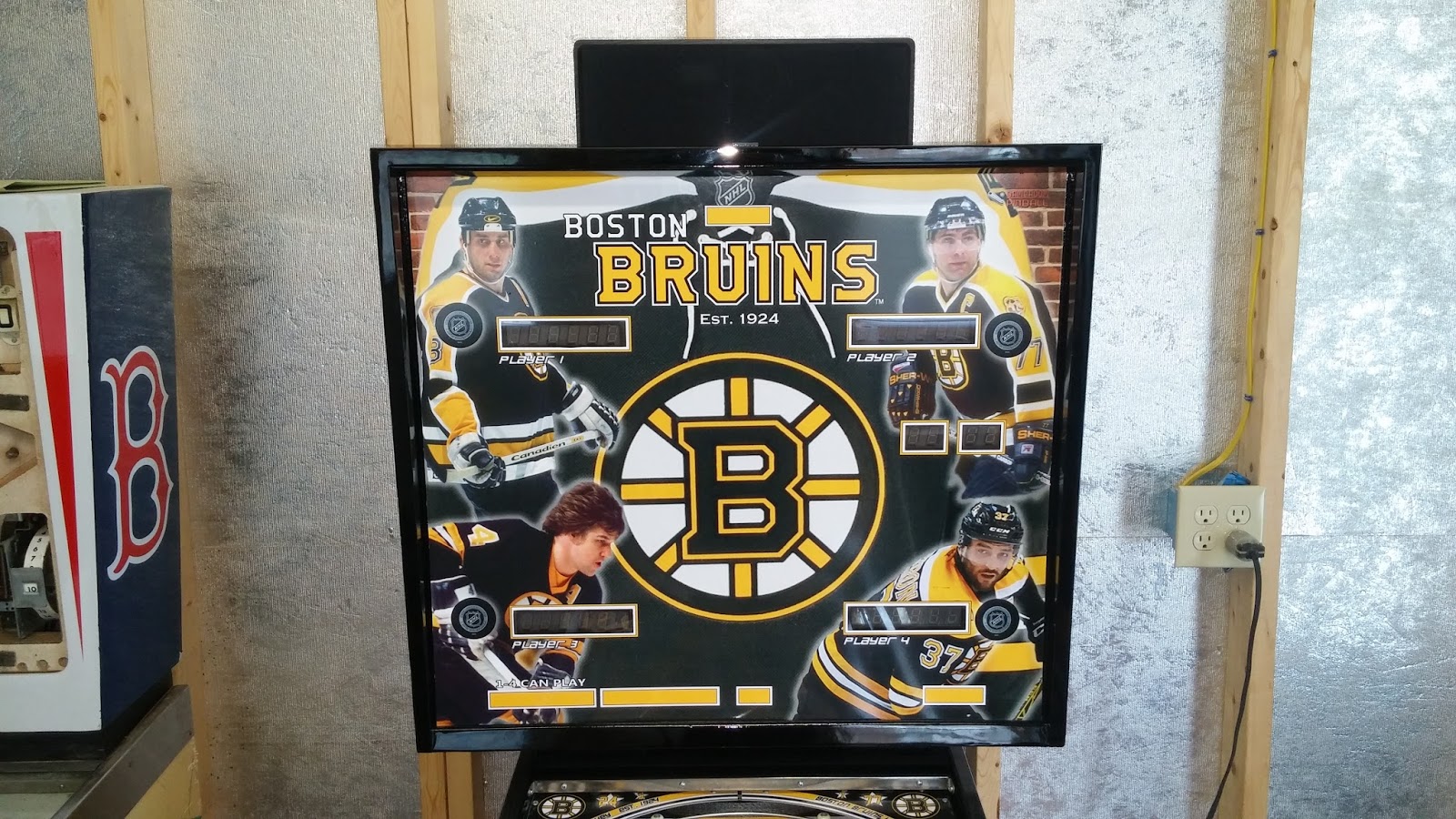 Custom Boston Bruins Pinball Machine
