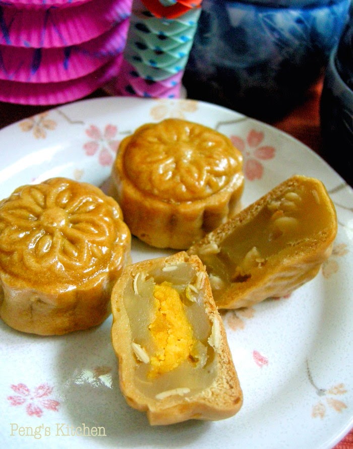 Peng's Kitchen Traditional Baked Mooncakes