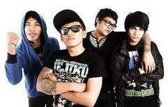 Download Lagu Last Child - Seluruh Nafas ini Last Child - Seluruh Nafas