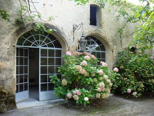 UNA CASA CON ENCANTO FRANCES [] CHARMING FRENCH HOUSE