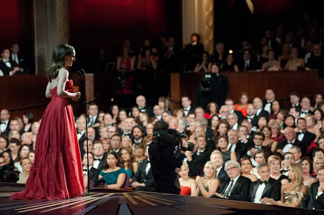 Natalie Portman Oscars 2012 polka dot dress