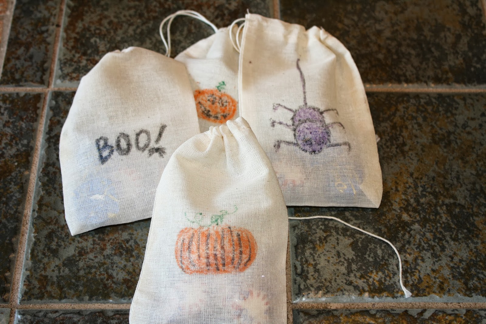 Craft E Magee Crayon Transfer Treat Bags